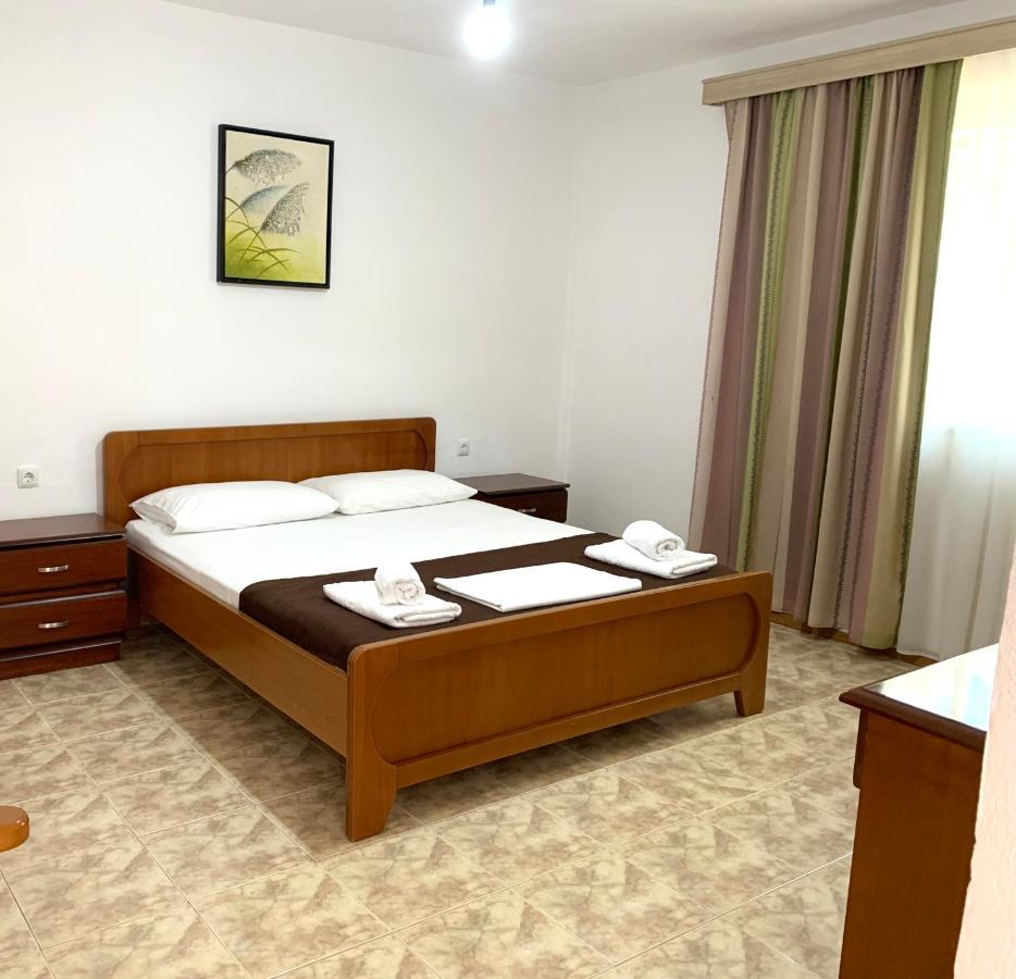 Duka Apts Sarandë Eksteriør bilde